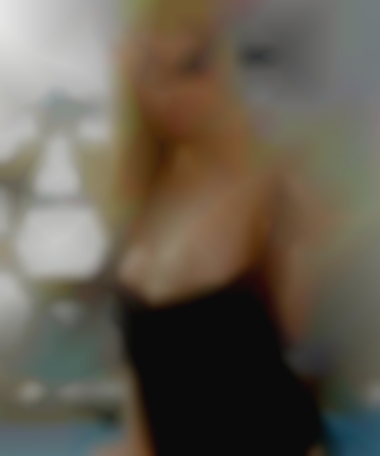 Super tall black swingers mistresses!!!