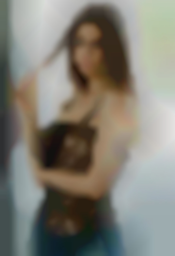 Tinnie naked girls